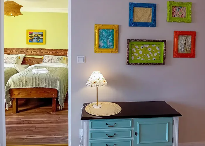 Kolorowo Kacik - Przy Parku *